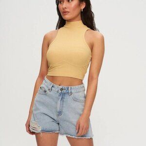 Kuwallatee Sleeveless Mock-Neck Tank Anise Flower M